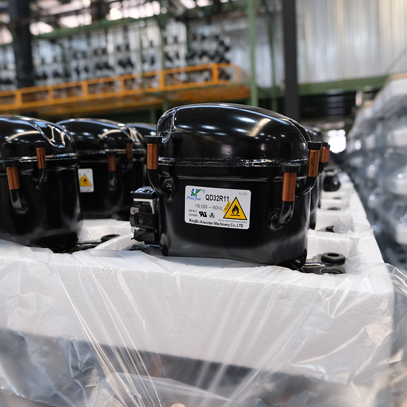 Компрессор бытового холодильника